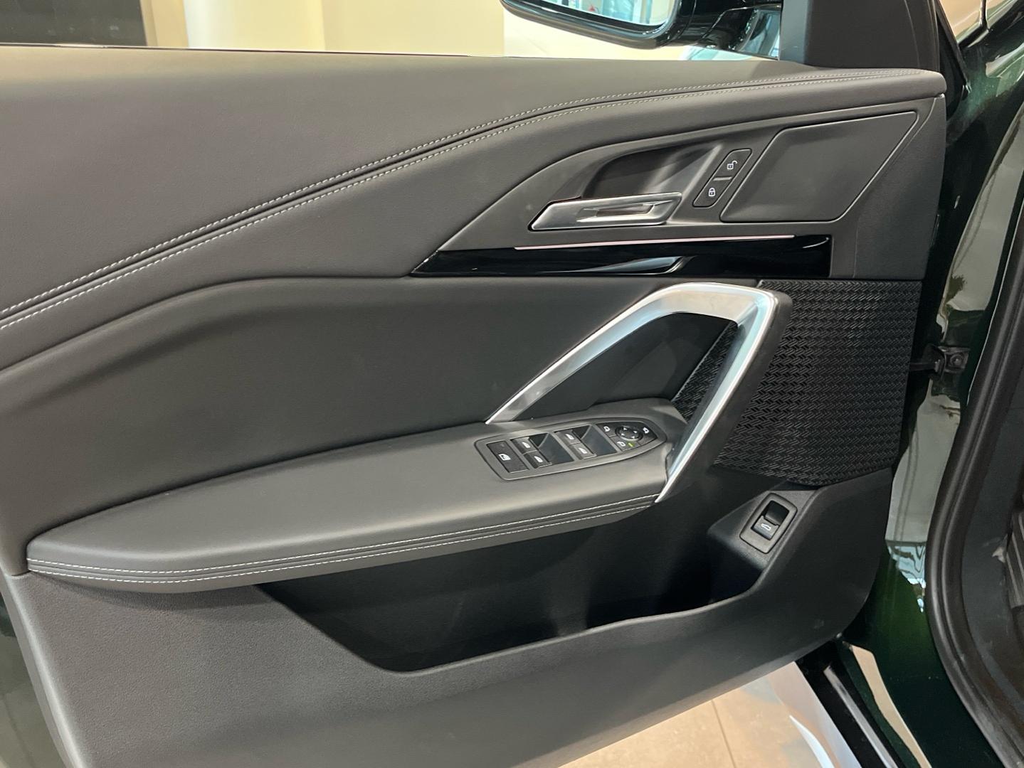 Foto BMW iX1 11
