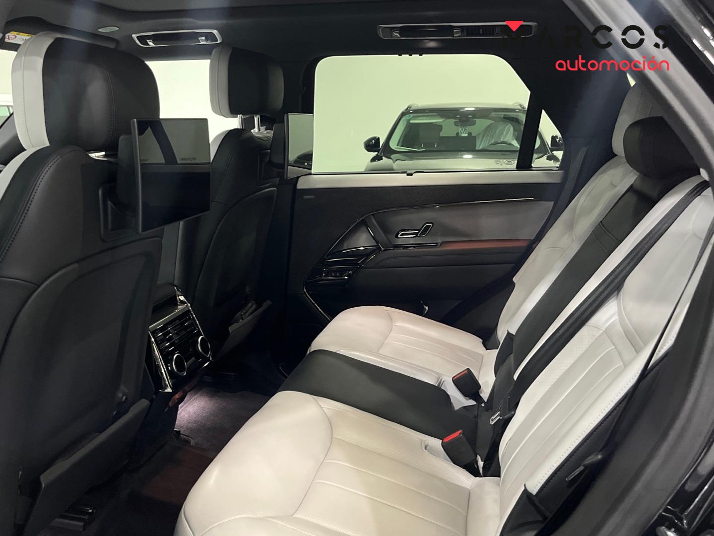 Foto Land-Rover Range Rover Sport 8