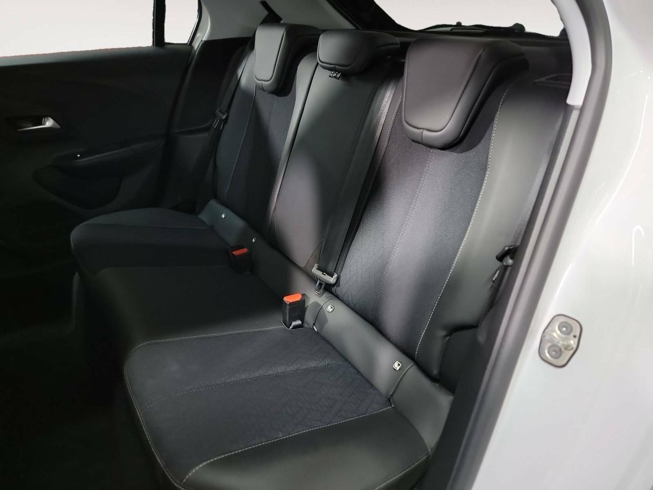 Foto Opel Corsa 11