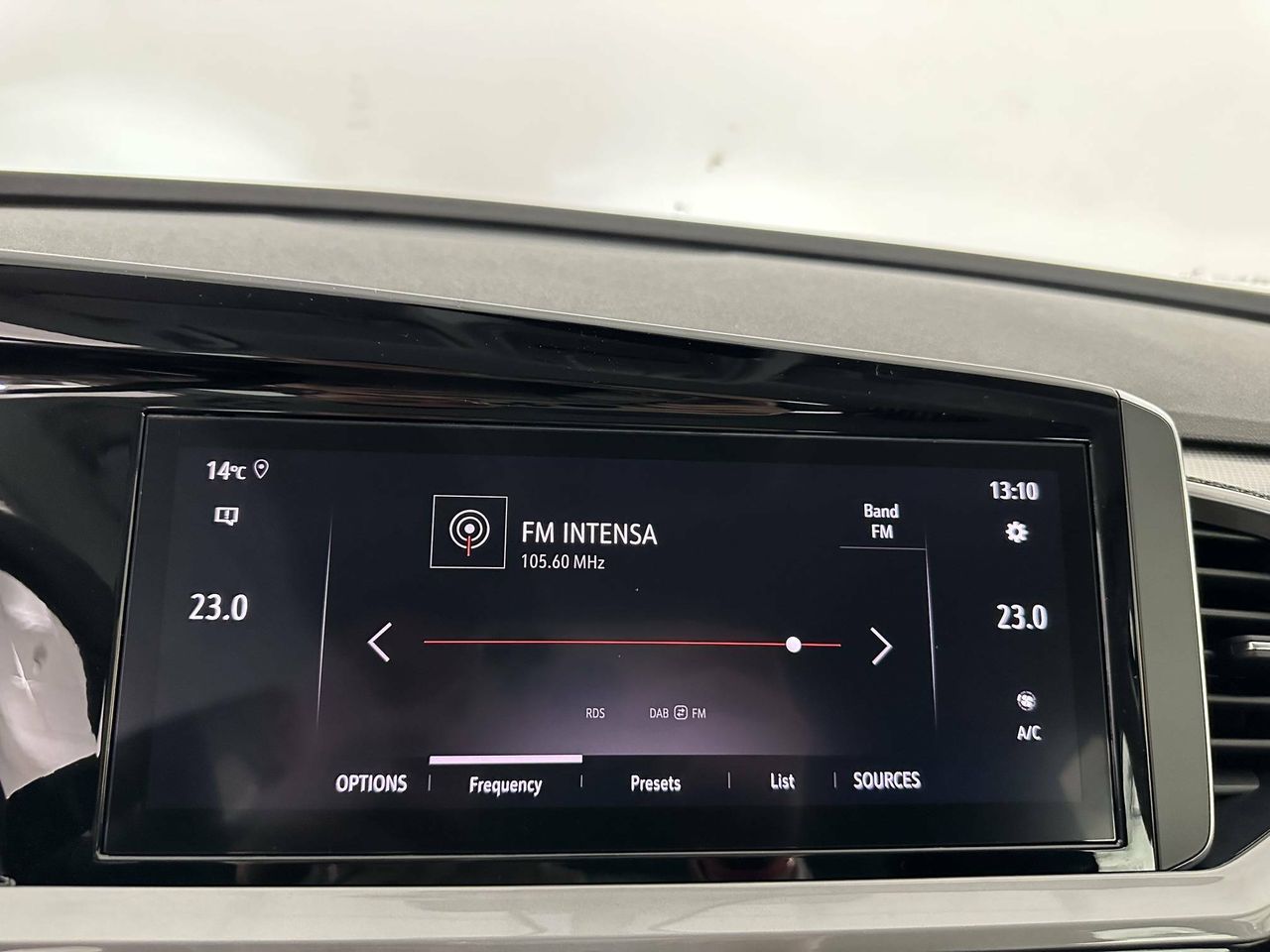 Foto Opel Grandland X 12