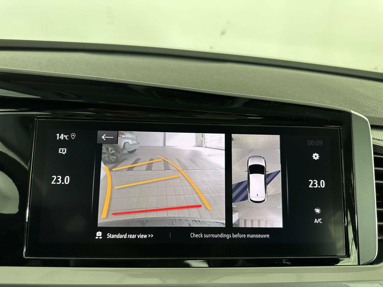 Foto Opel Grandland X 17