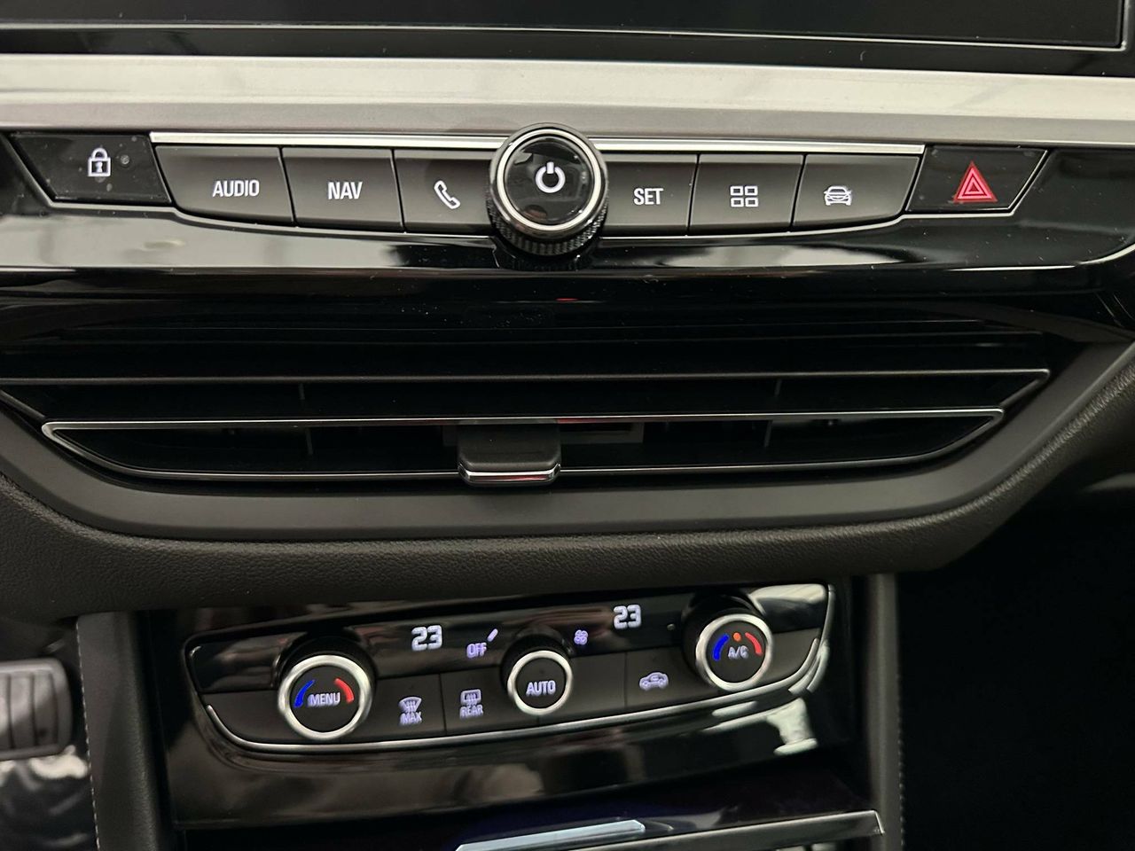 Foto Opel Grandland X 19