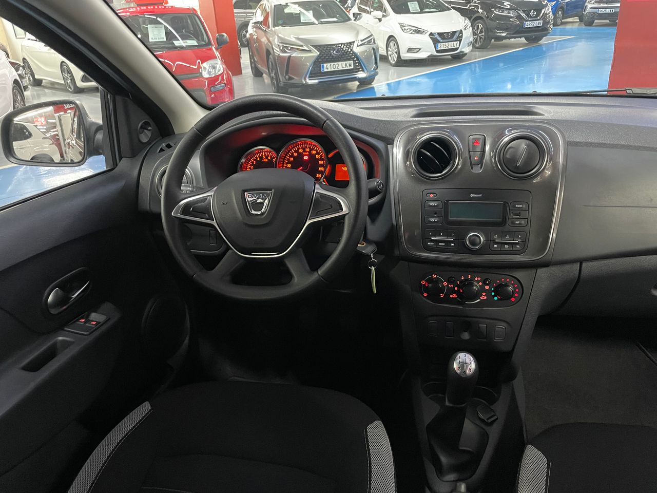 Foto Dacia Sandero 11