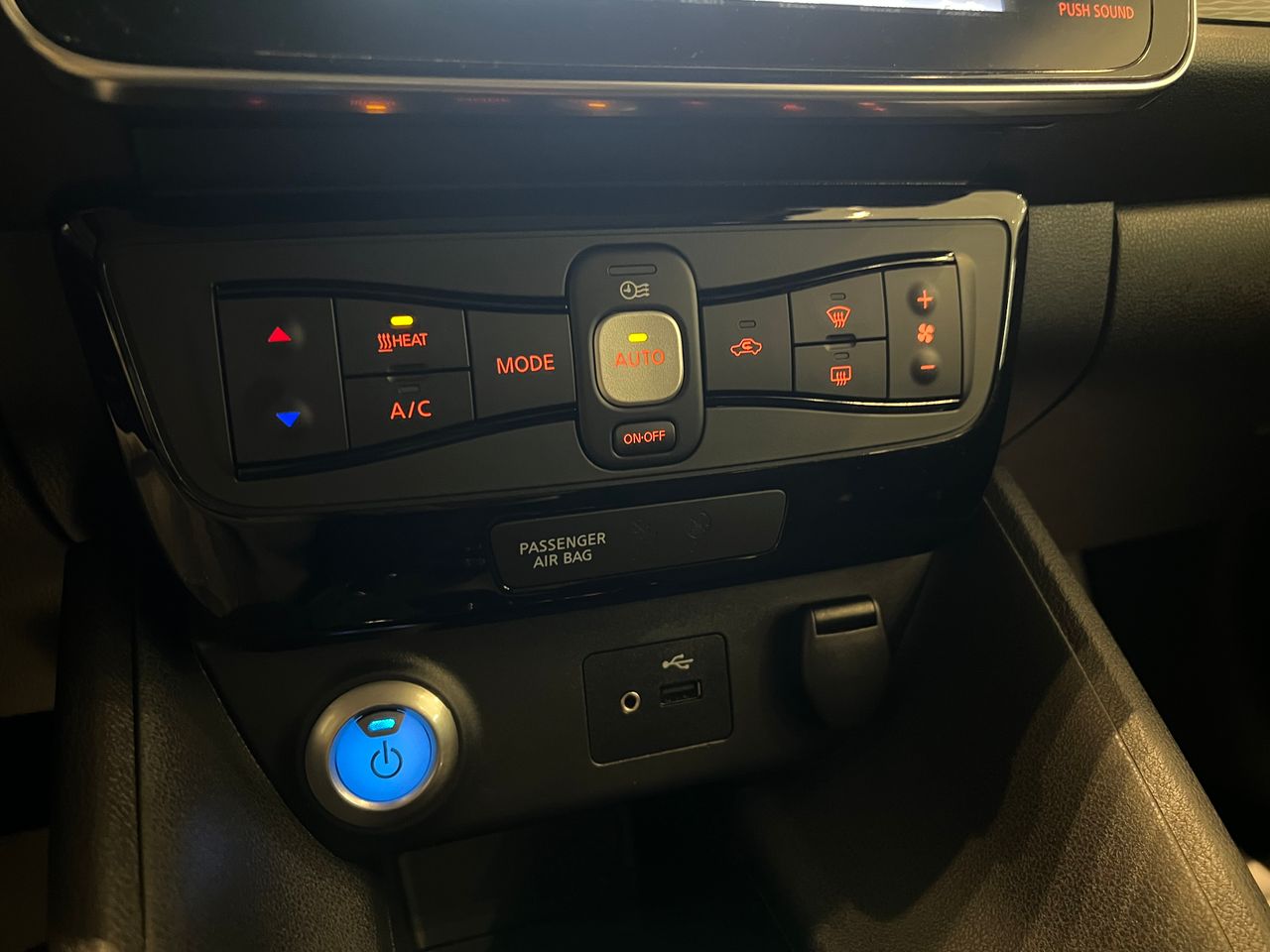 Foto Nissan Leaf 14