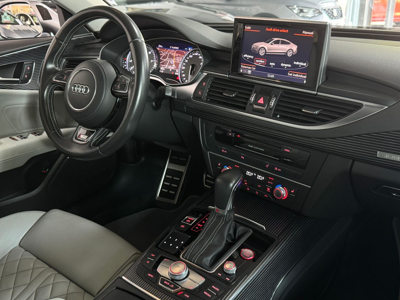 Foto Audi A7 12