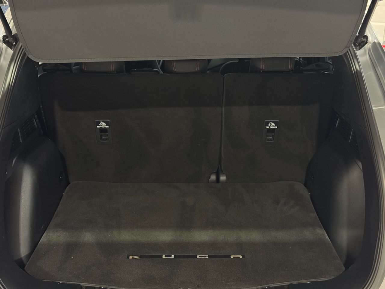 Foto Ford Kuga 38