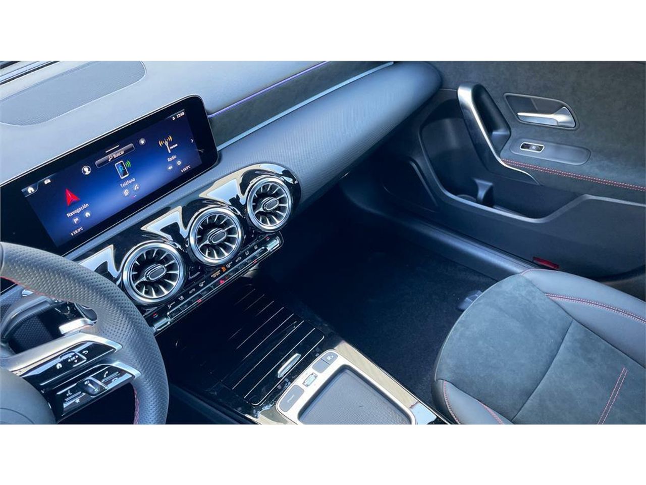 Foto Mercedes-Benz Clase A 18