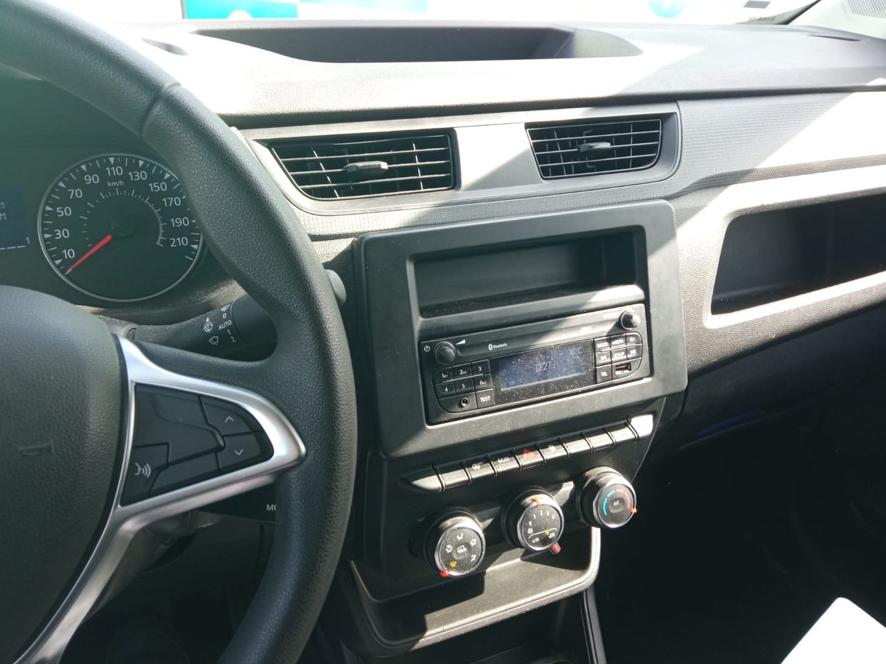 Foto Renault Express 9