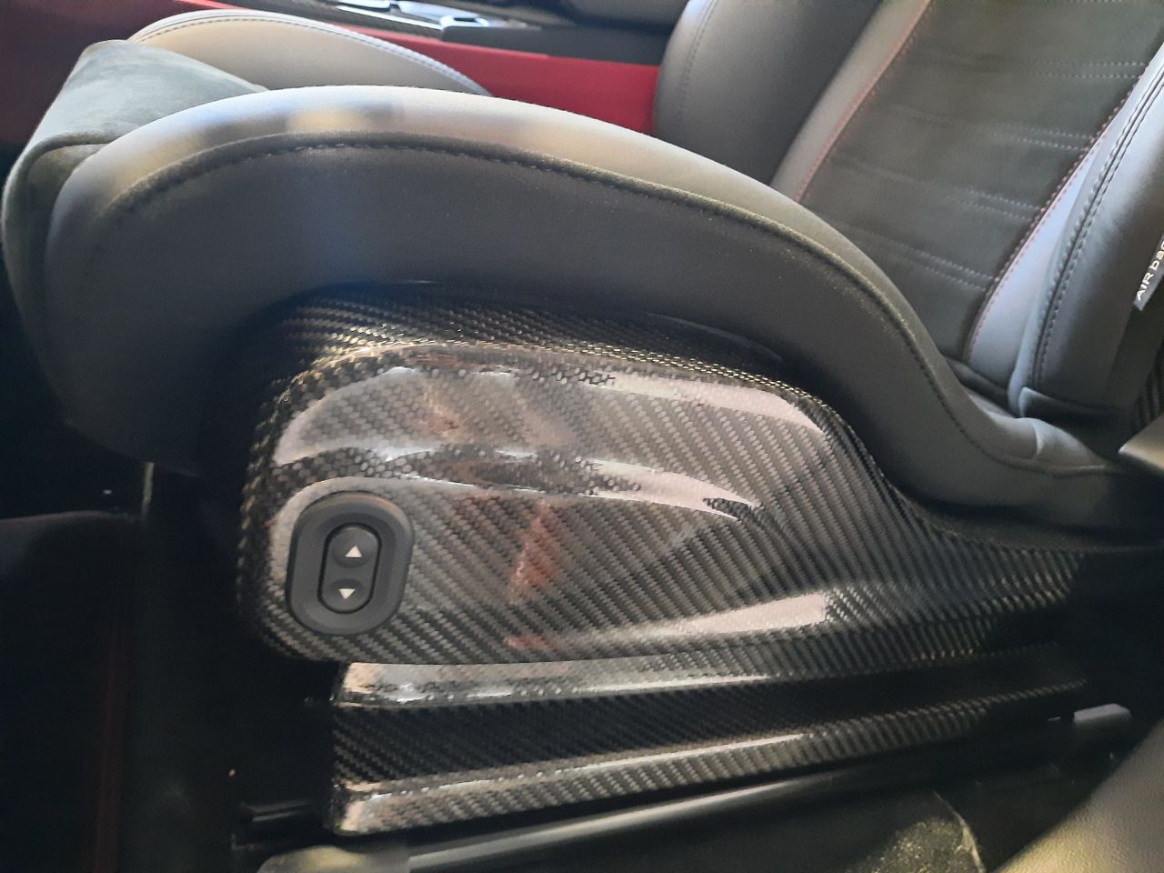 Foto Alfa Romeo Stelvio 24
