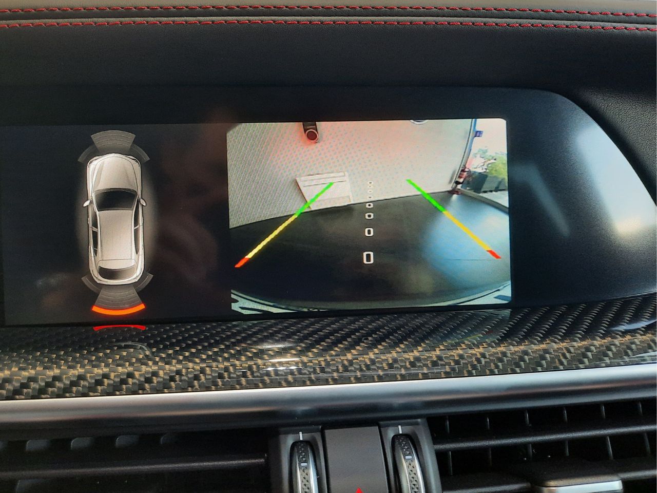 Foto Alfa Romeo Stelvio 36