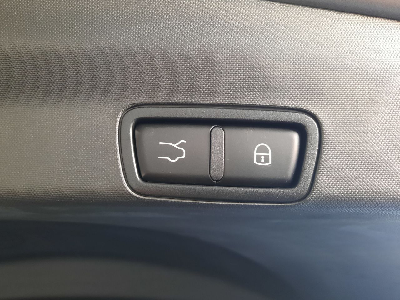 Foto Alfa Romeo Stelvio 60