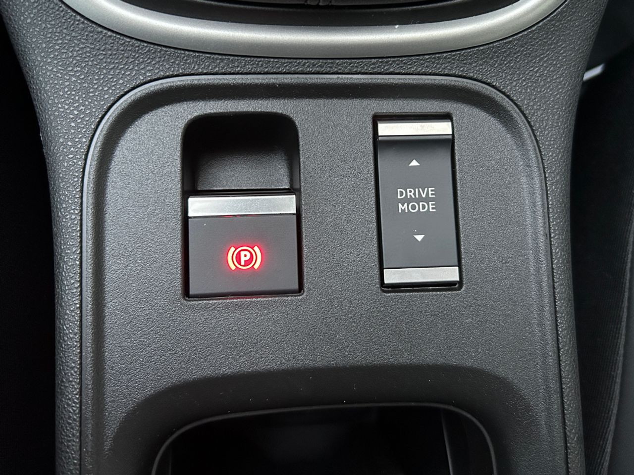 Foto Jeep Avenger 32