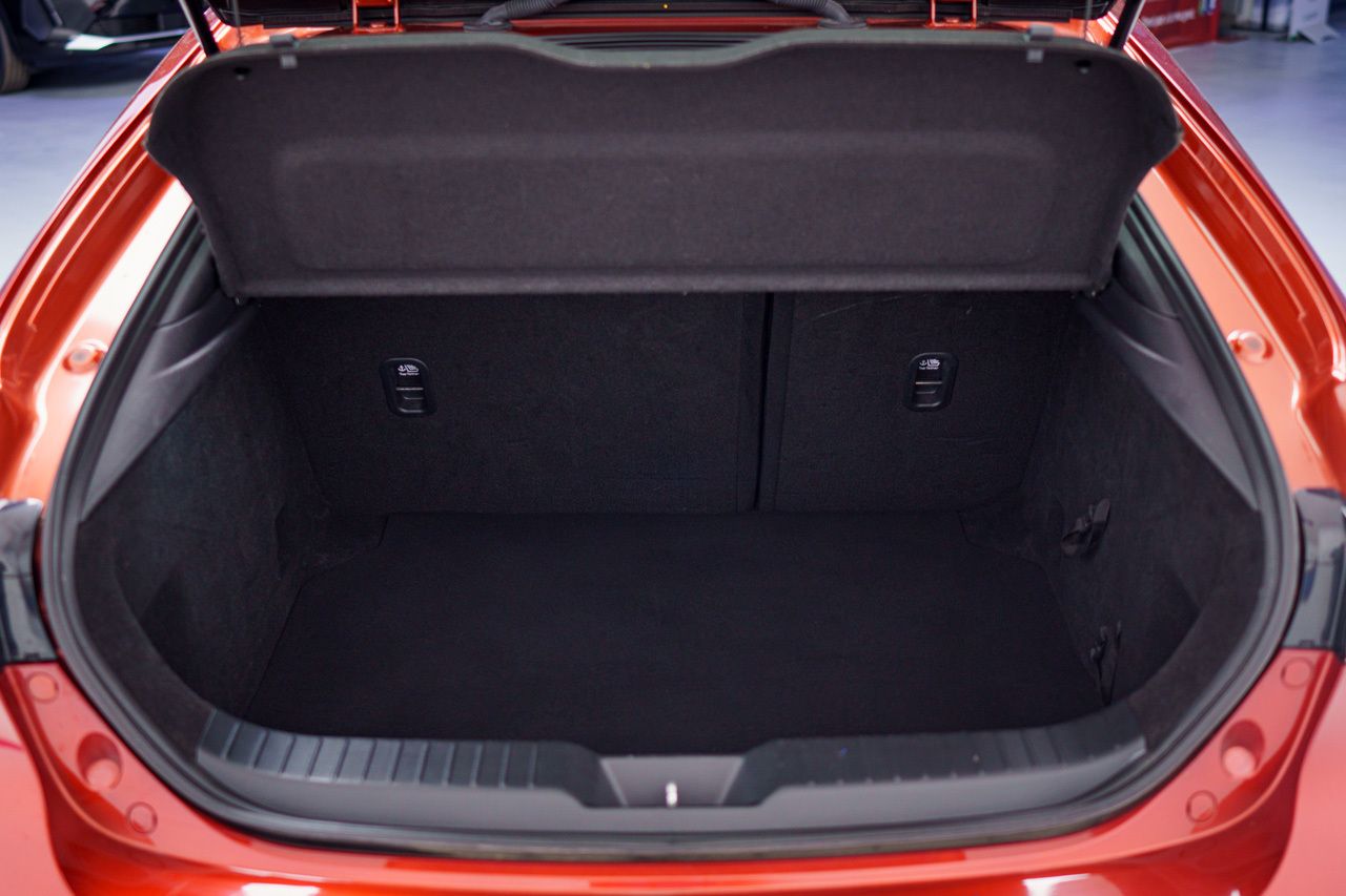 Foto Mazda Mazda3 9