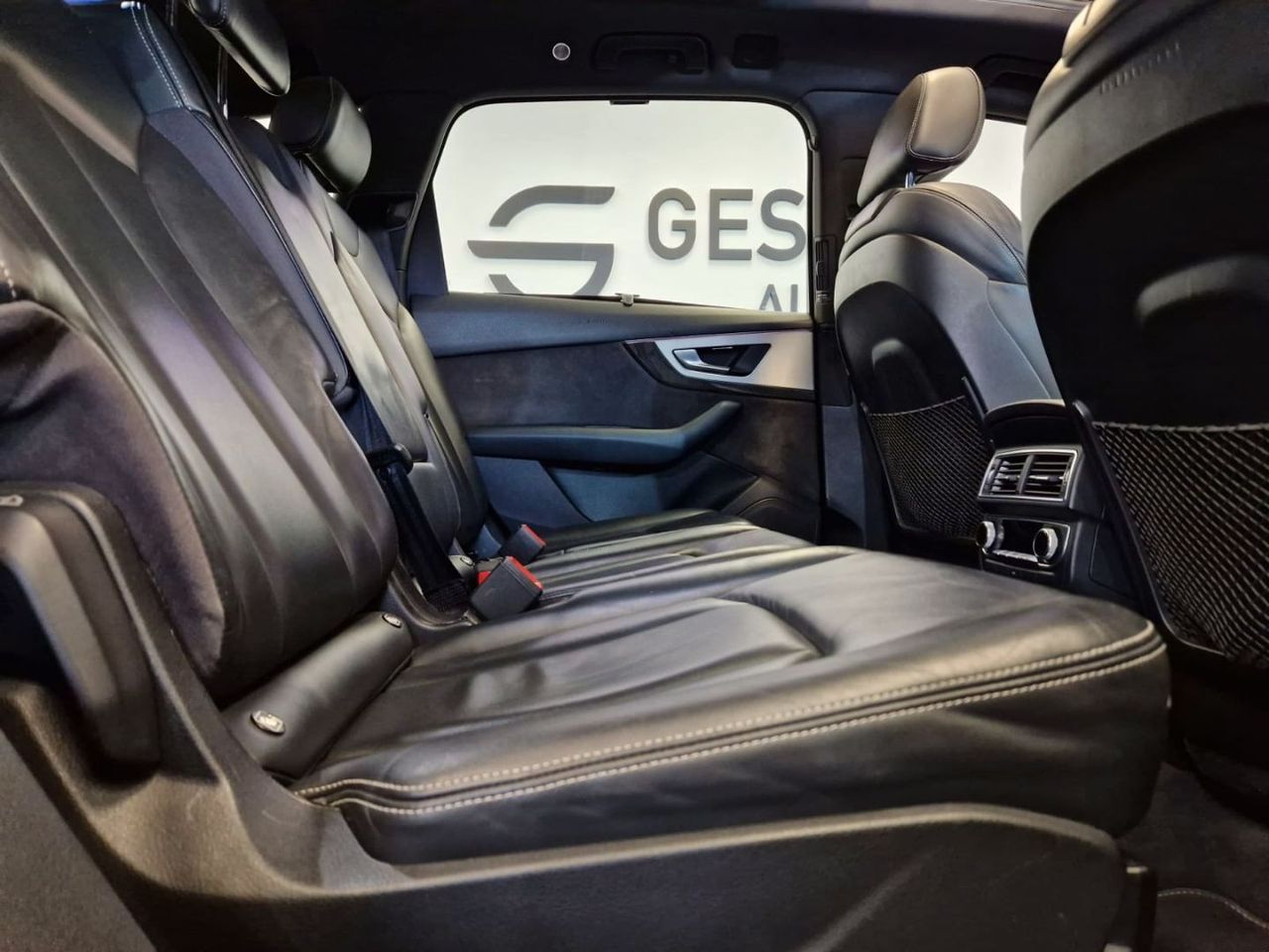 Foto Audi Q7 39
