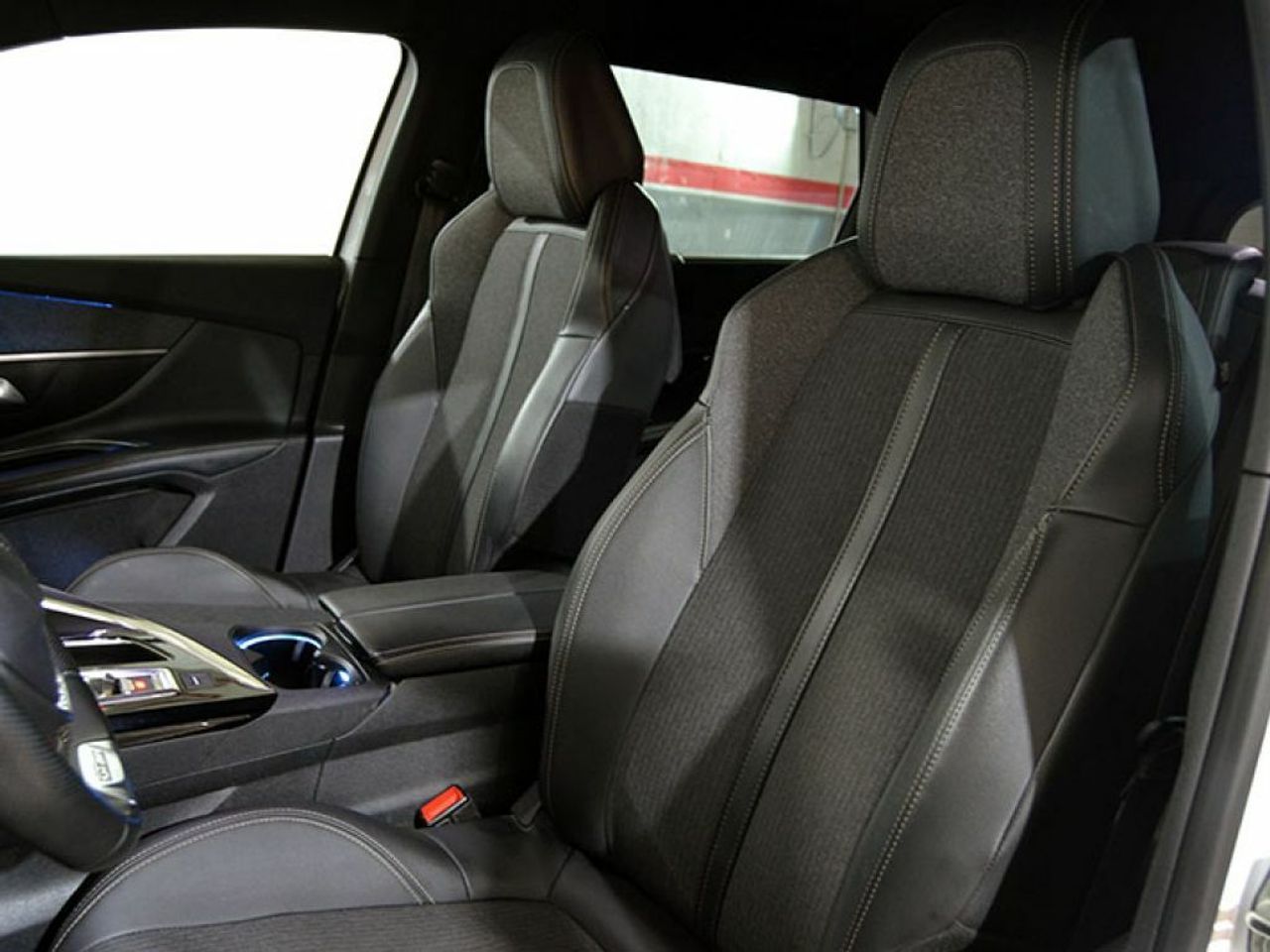 Foto Peugeot 5008 14