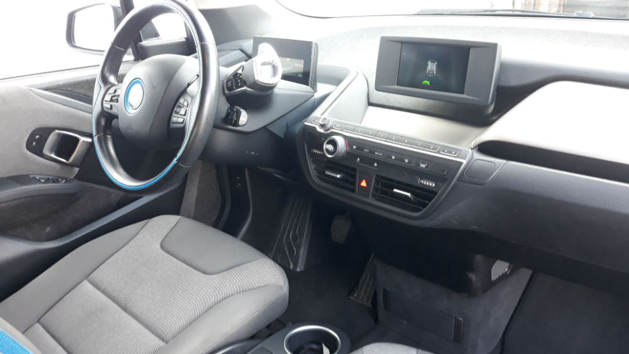 Foto BMW i3 13
