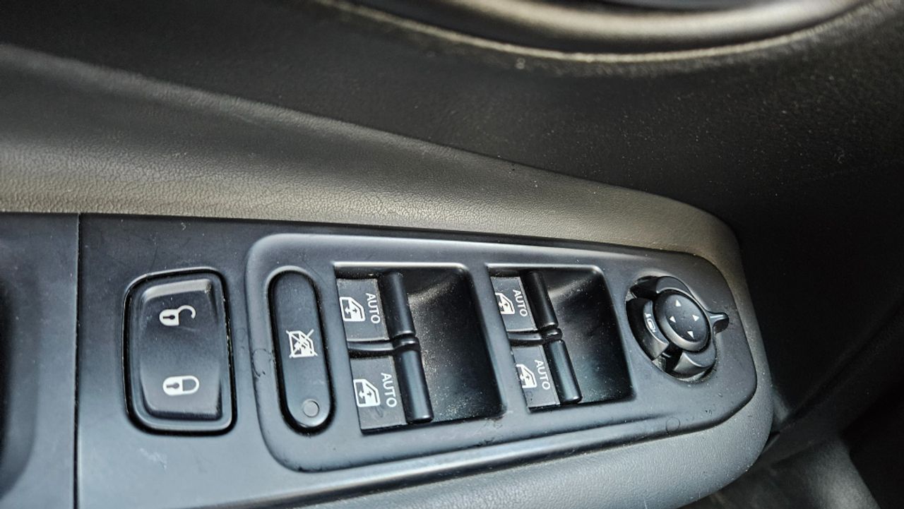Foto Jeep Renegade 13