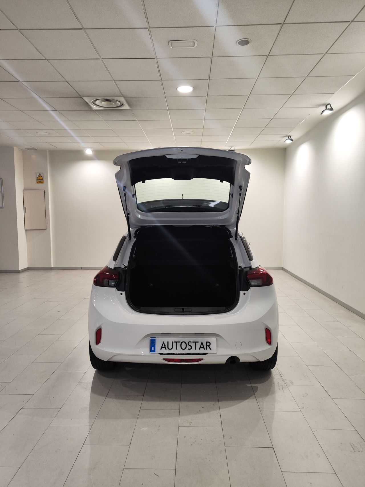 Foto Opel Corsa 16