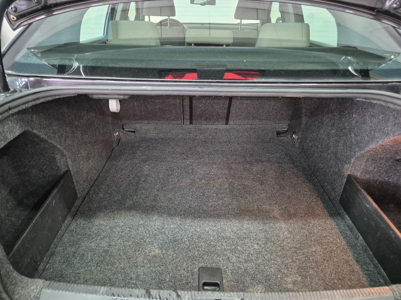Foto Volkswagen Passat 21