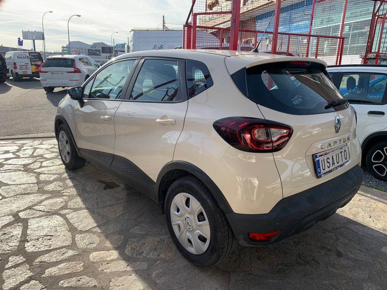 Foto Renault Captur 5