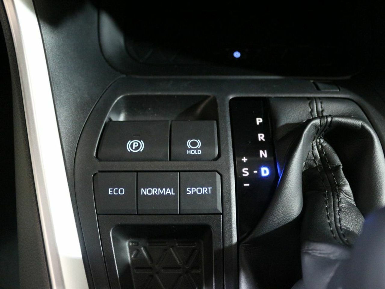 Foto Toyota Rav4 26