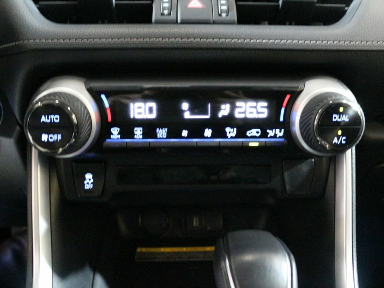 Foto Toyota Rav4 29