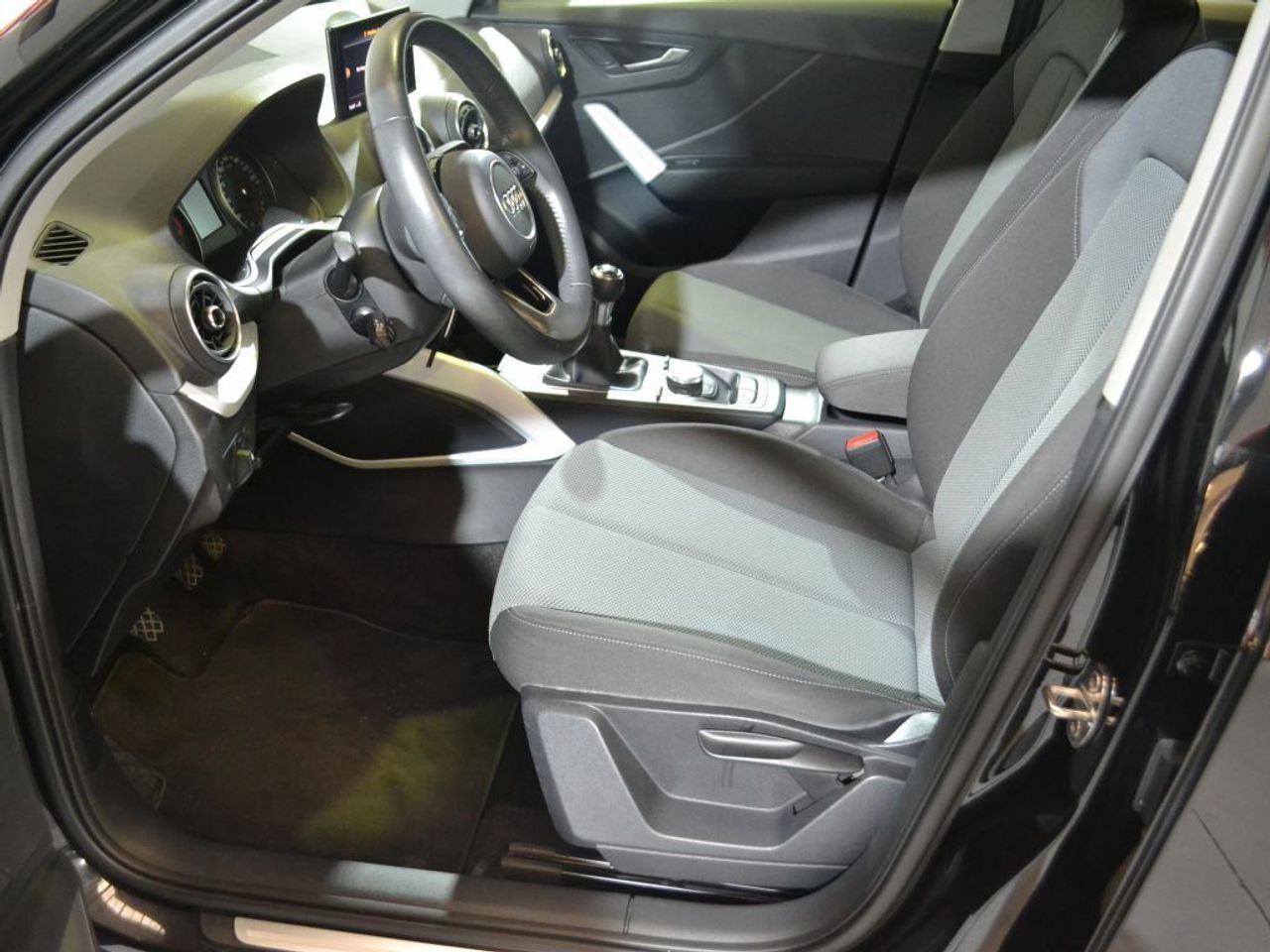 Foto Audi Q2 9