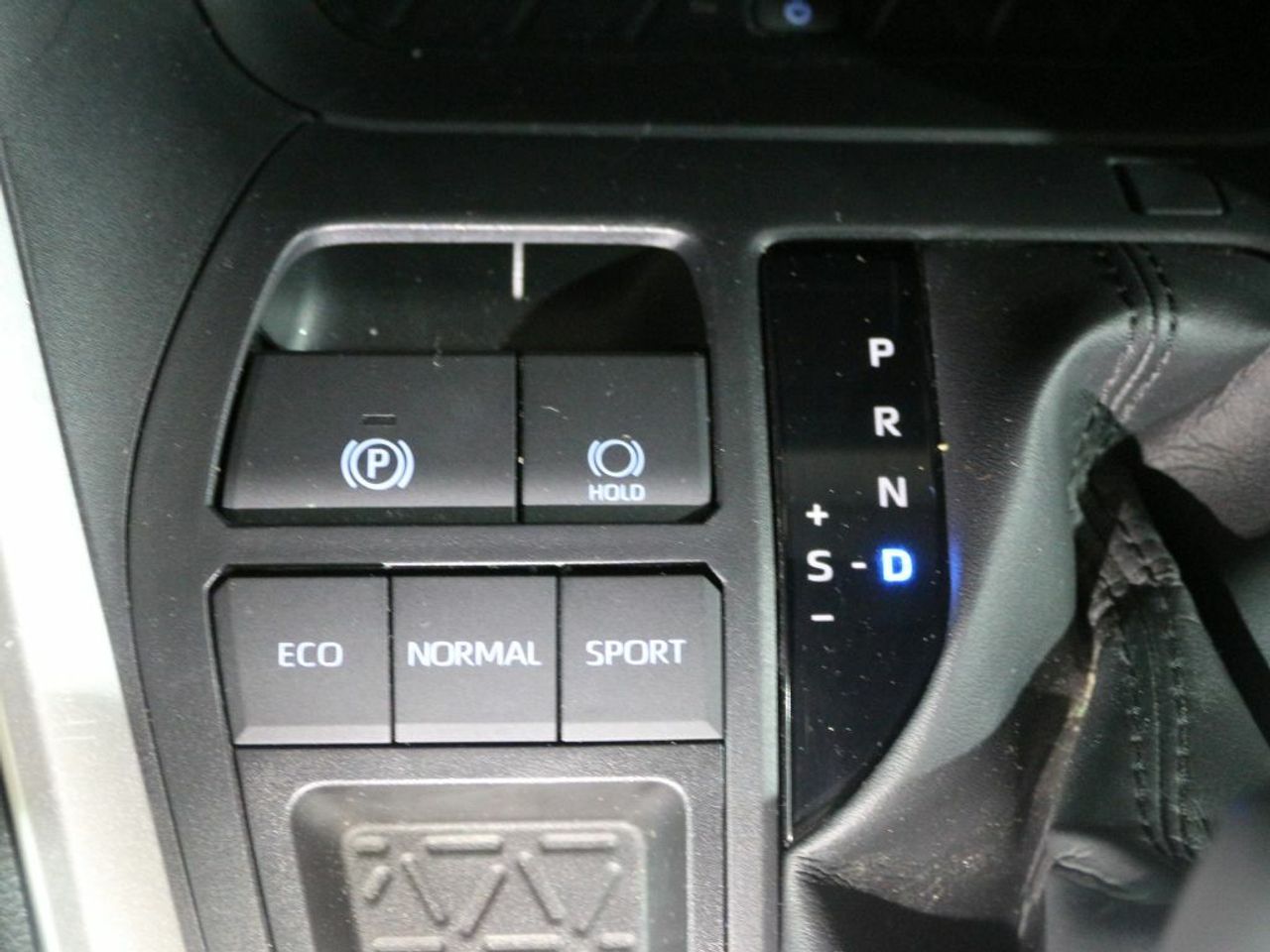 Foto Toyota Rav4 25