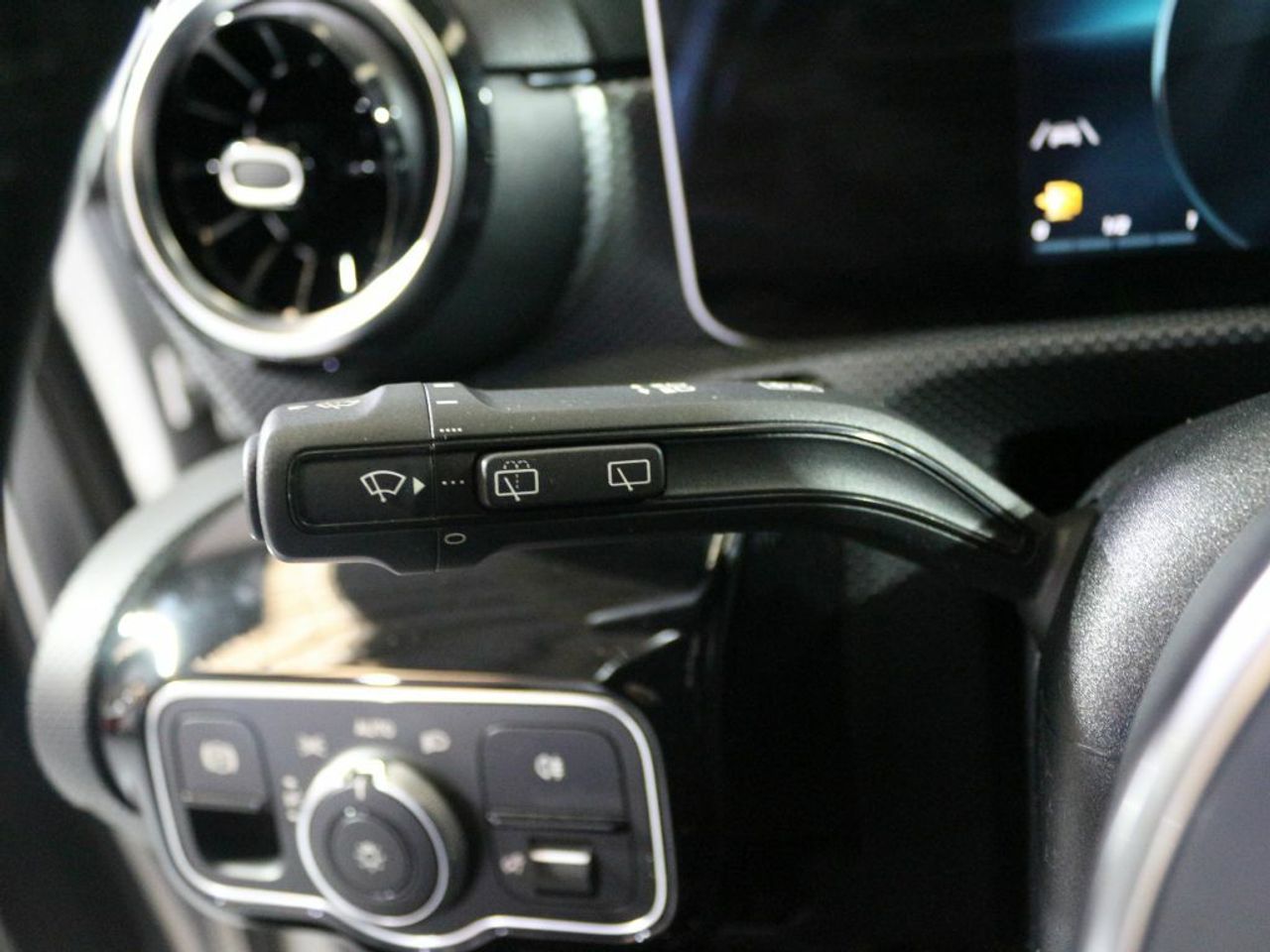 Foto Mercedes-Benz Clase A 18