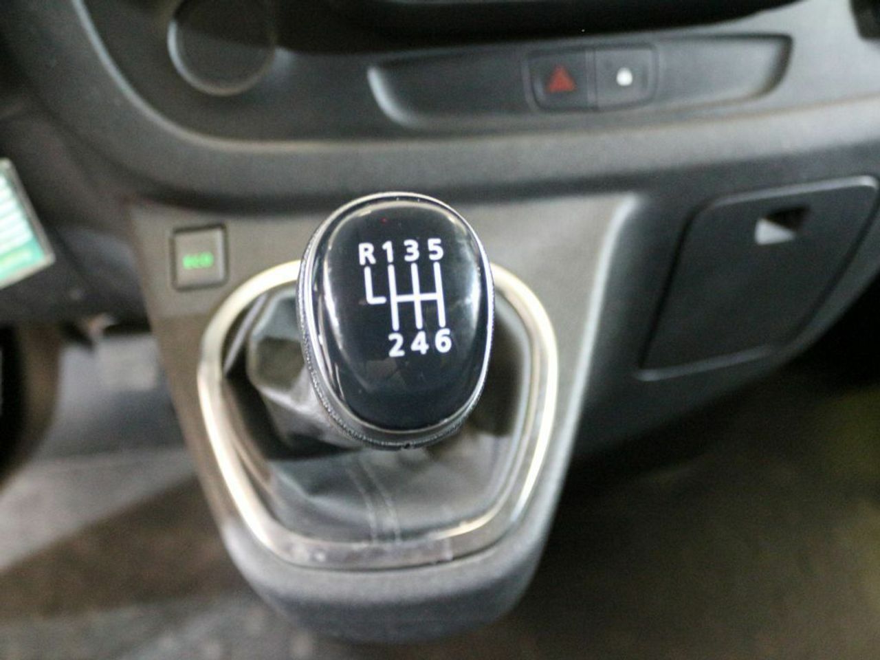 Foto Renault Trafic 17