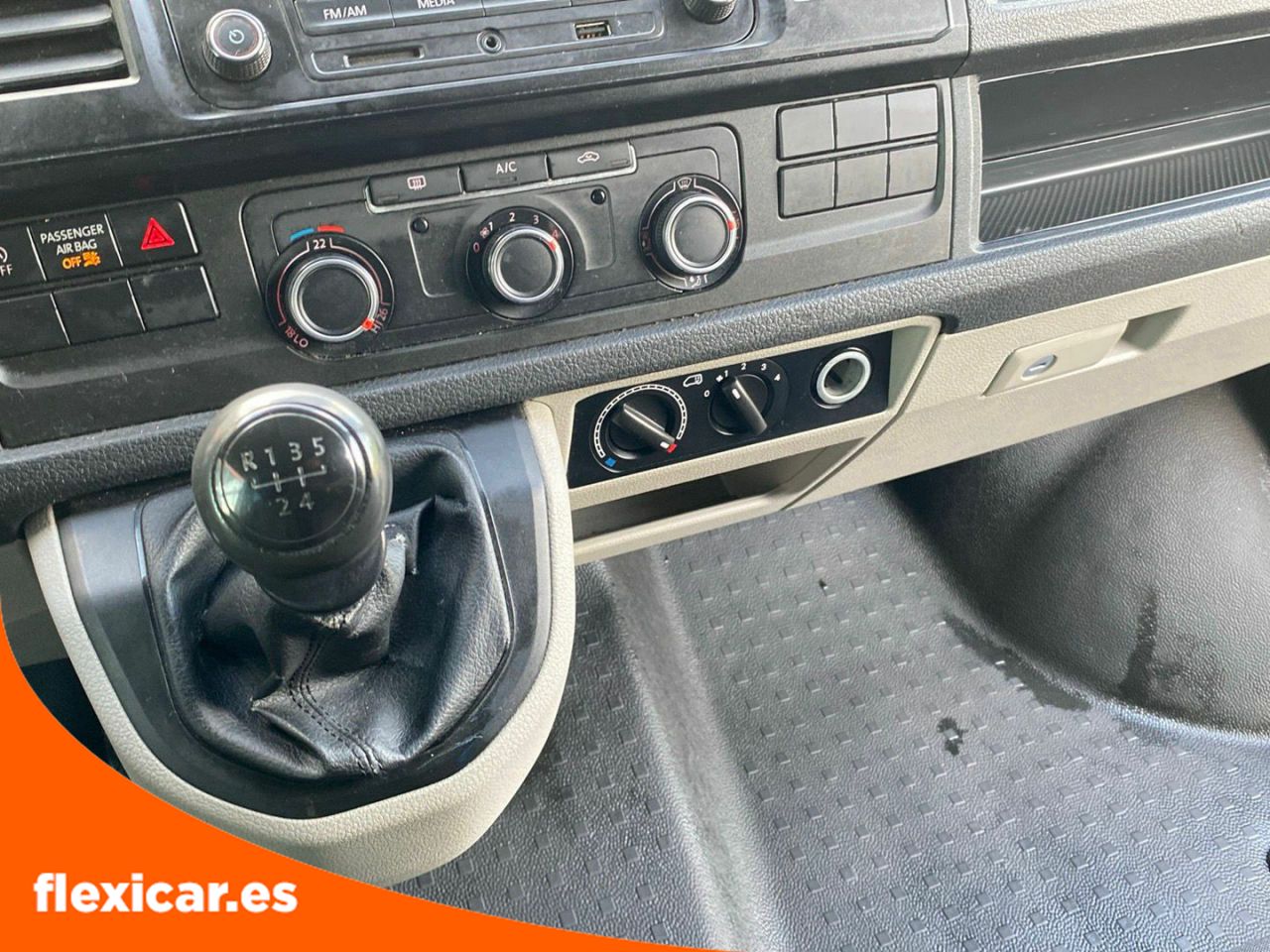 Foto Volkswagen Transporter 14