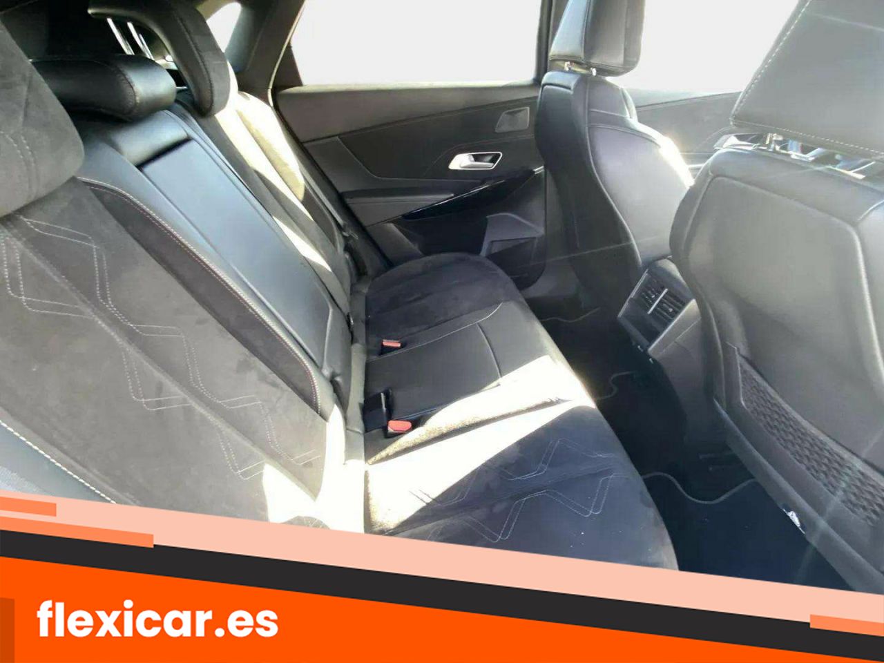 Foto DS Automobiles DS 7 14