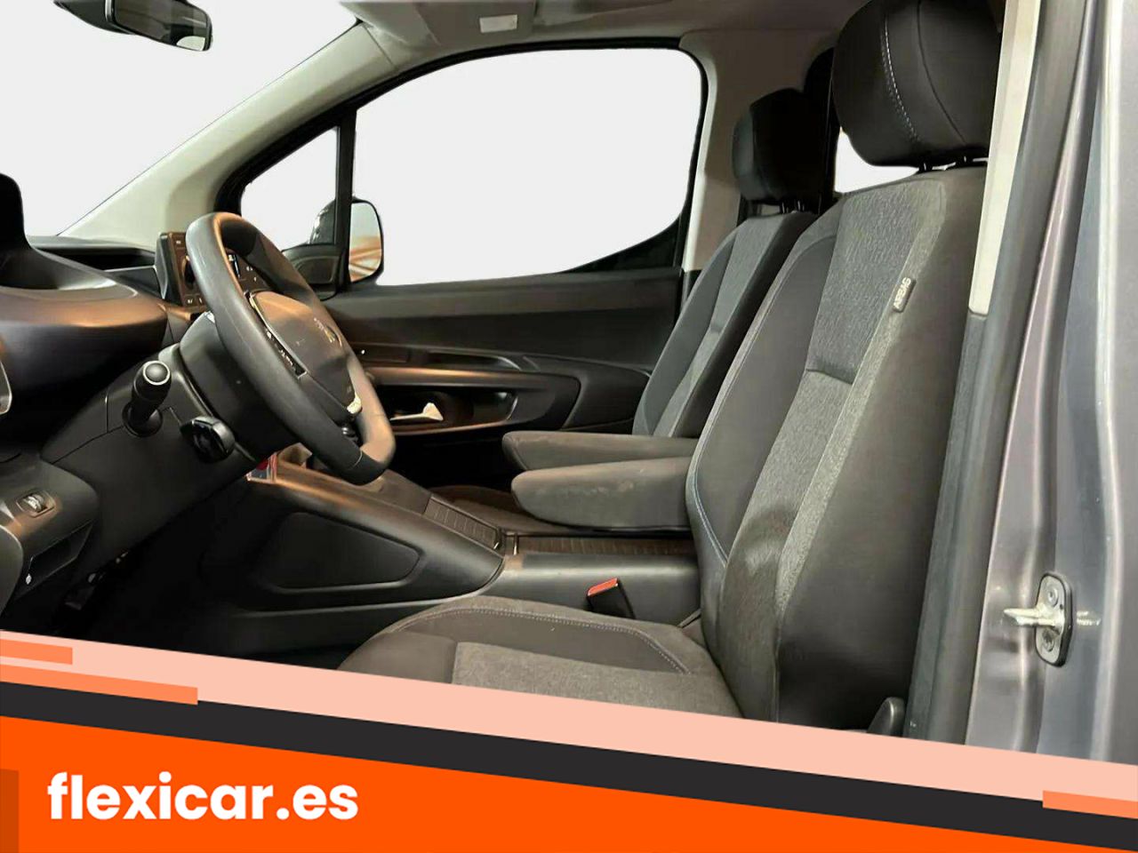 Foto Peugeot Rifter 11