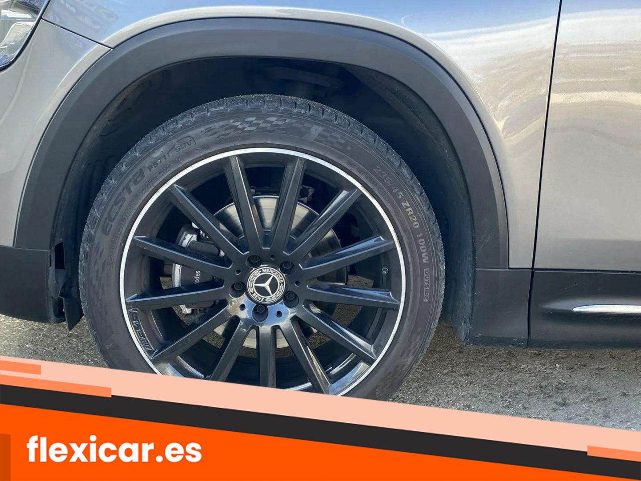 Foto Mercedes-Benz Clase GLB 12