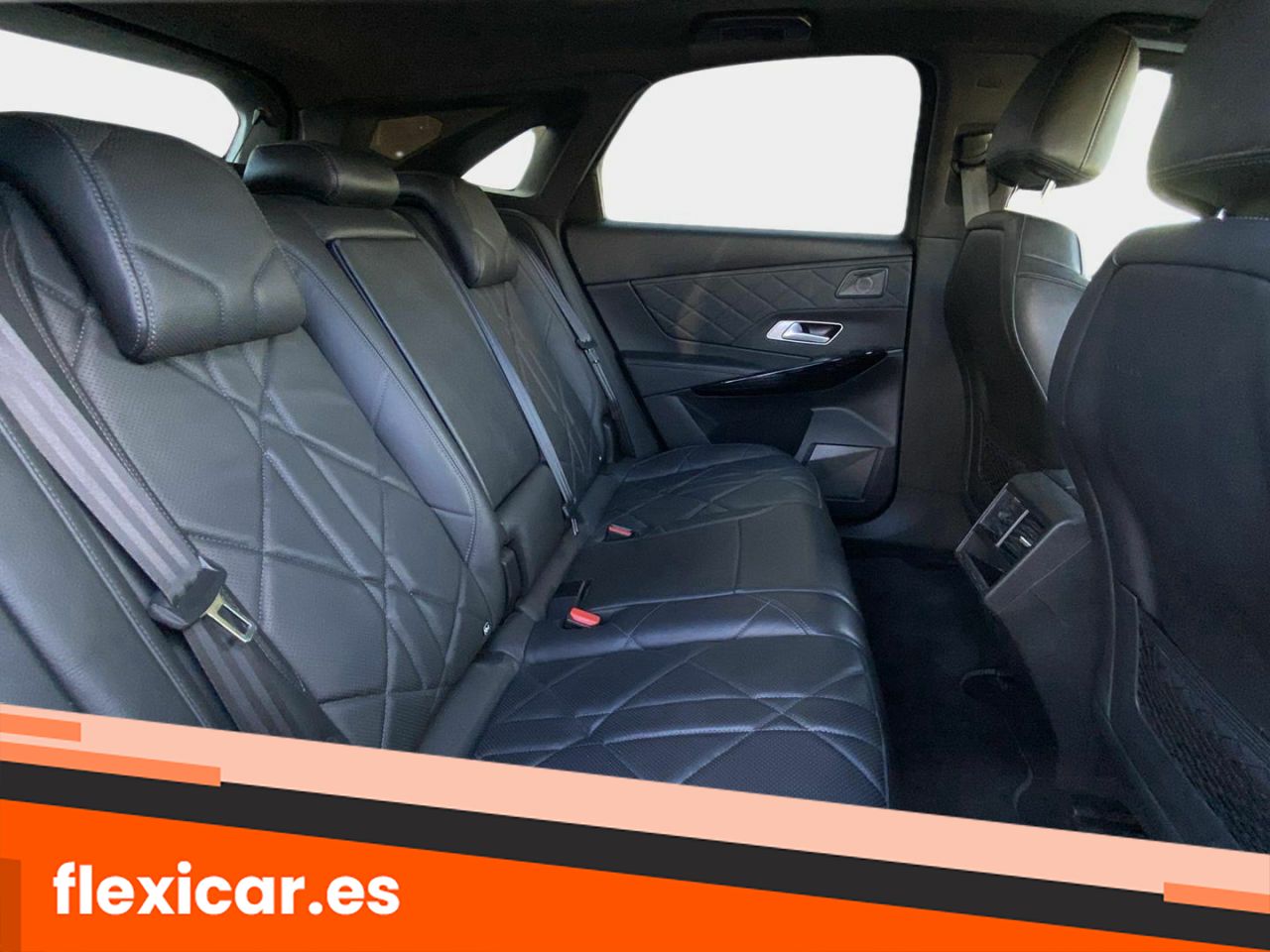 Foto DS Automobiles DS 7 15