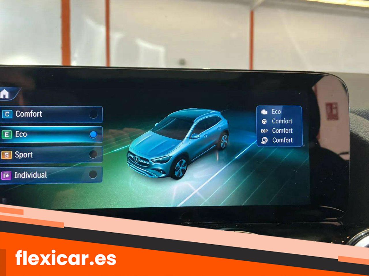 Foto Mercedes-Benz Clase GLA 18