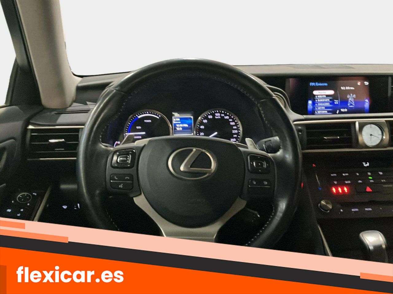 Foto Lexus IS 13