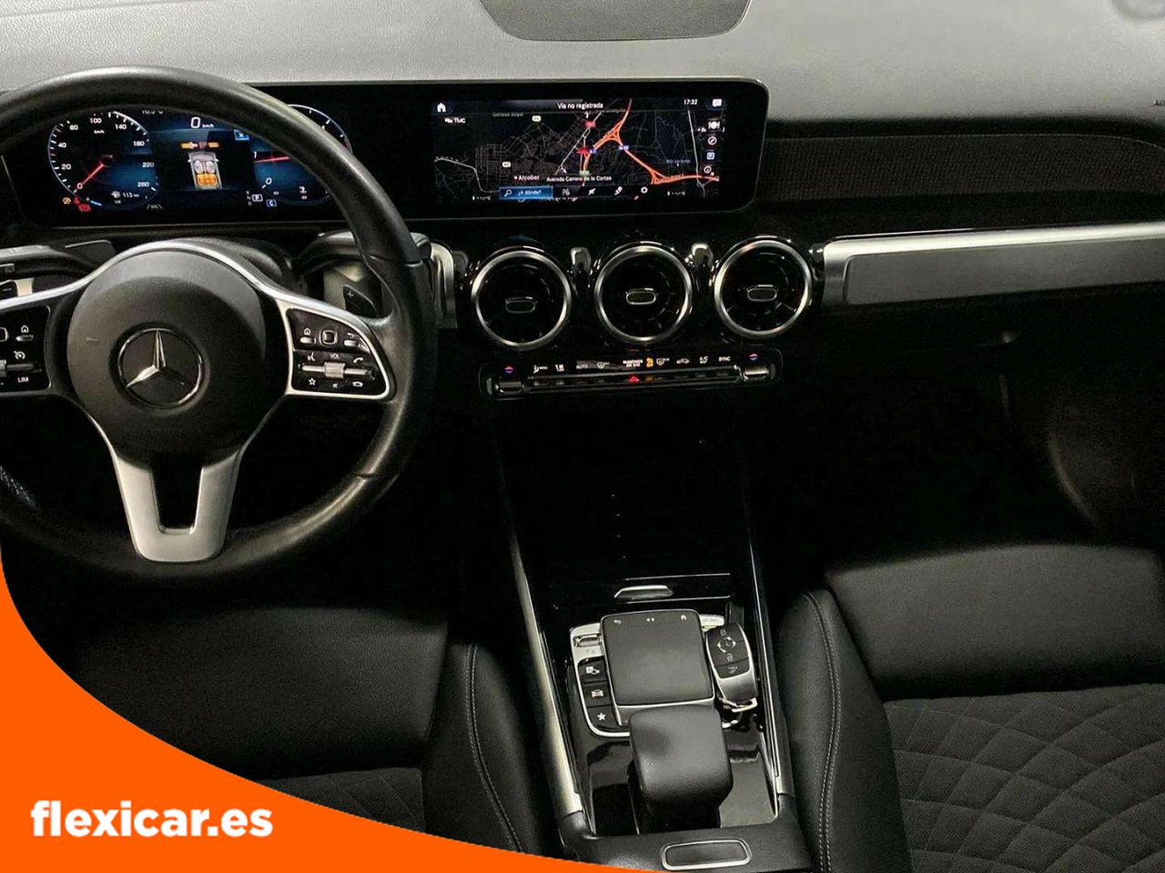 Foto Mercedes-Benz Clase GLB 14