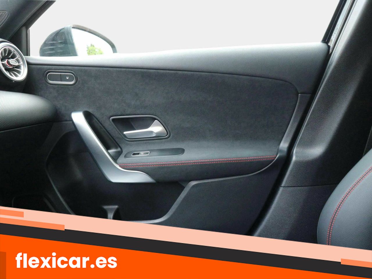 Foto Mercedes-Benz Clase A 25