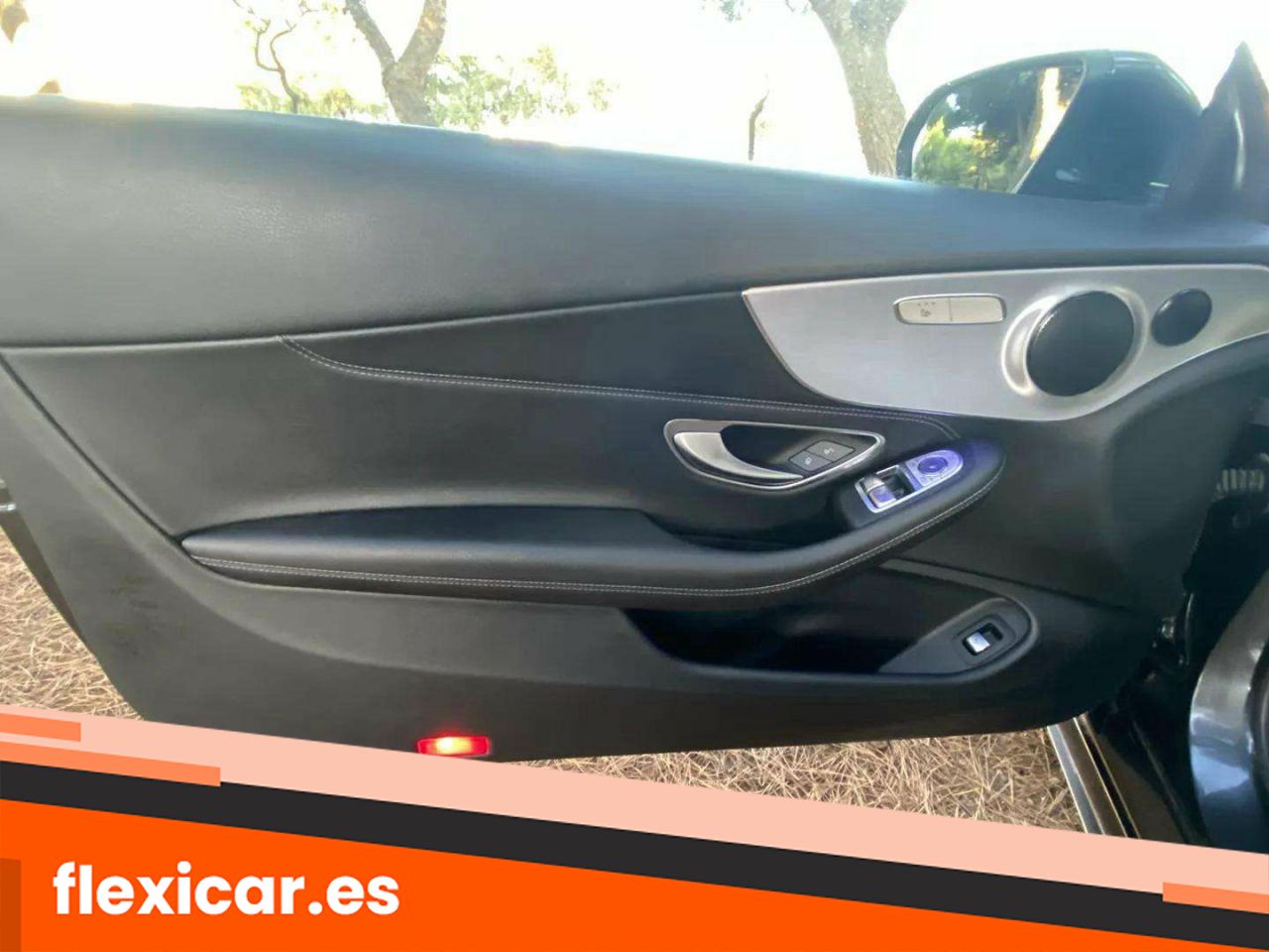 Foto Mercedes-Benz Clase C 30