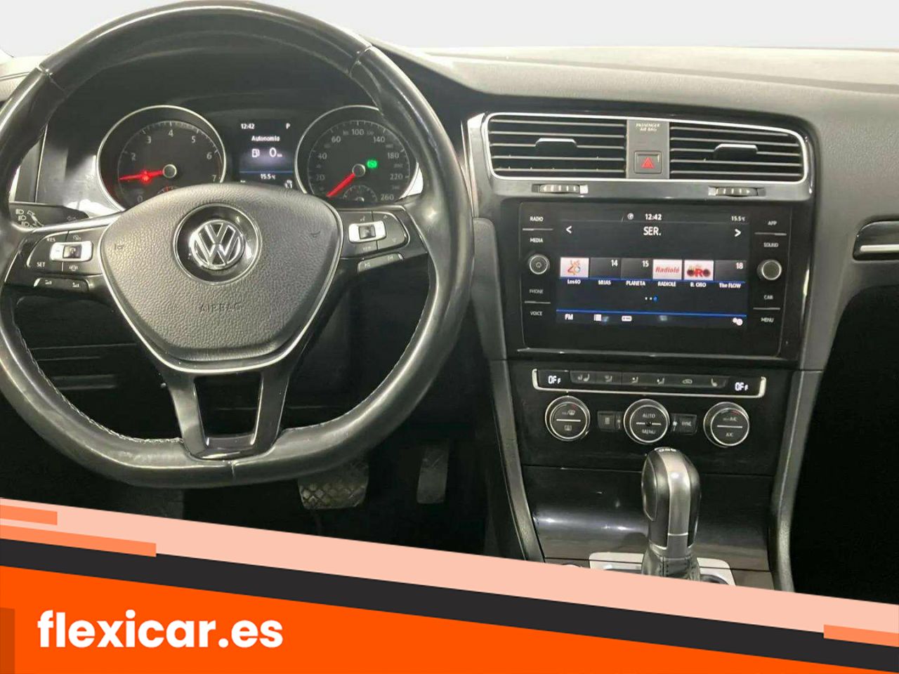 Foto Volkswagen Golf 12
