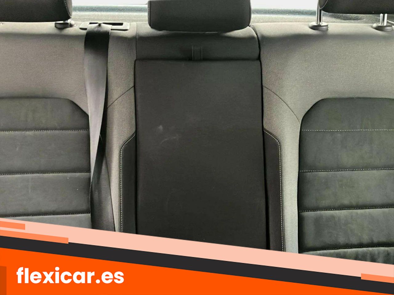 Foto Volkswagen Golf 16