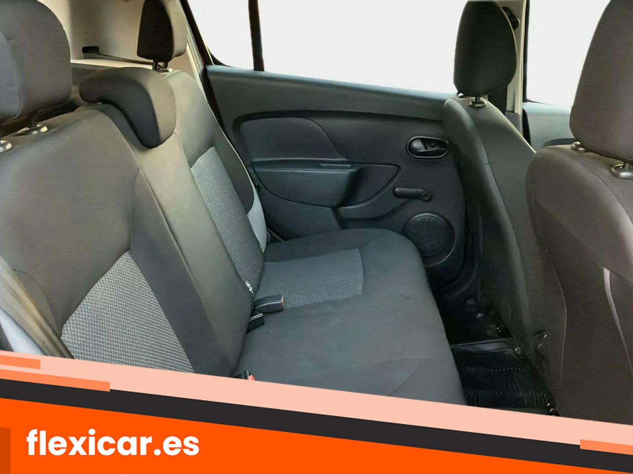 Foto Dacia Sandero 18
