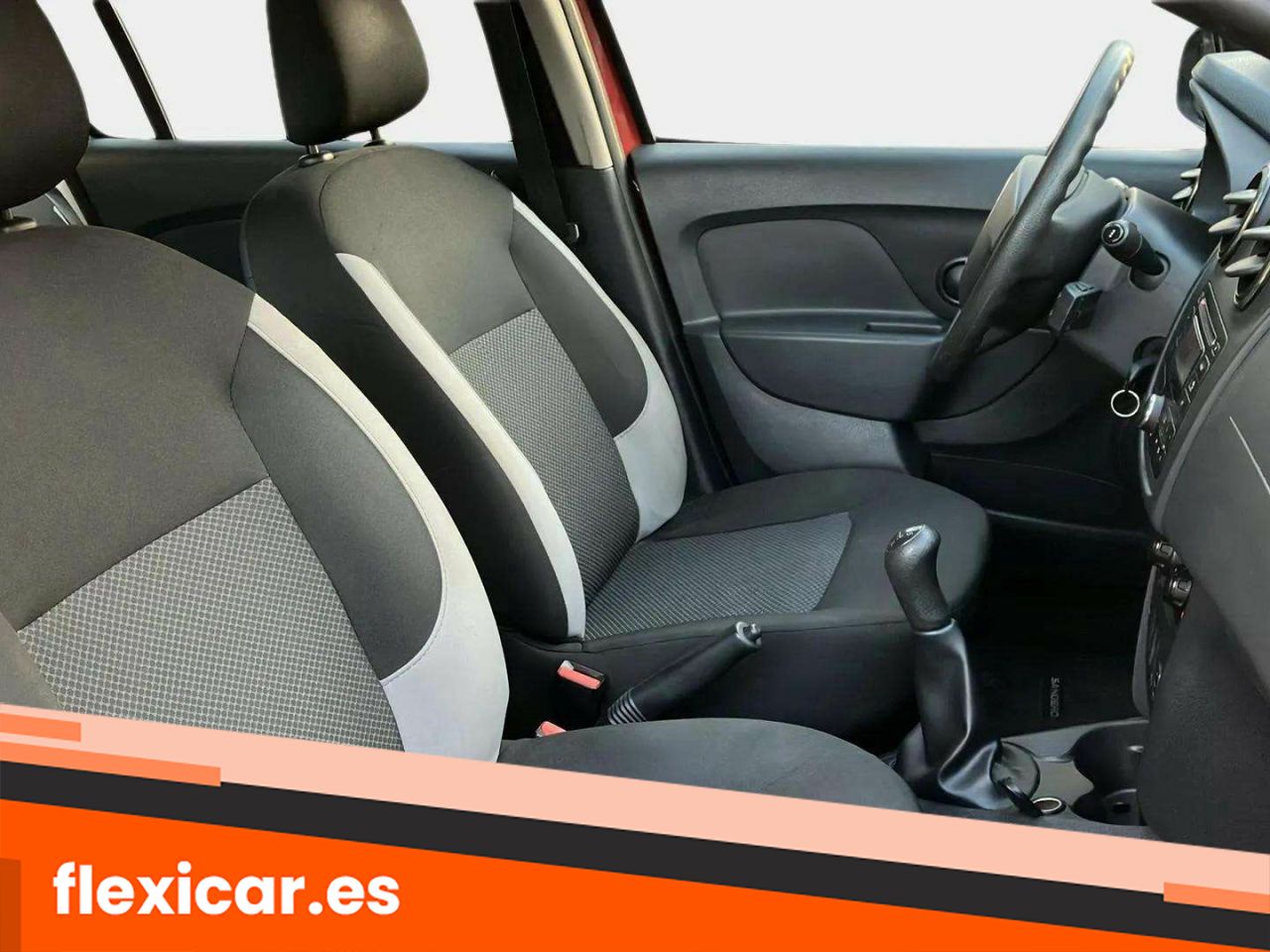 Foto Dacia Sandero 19
