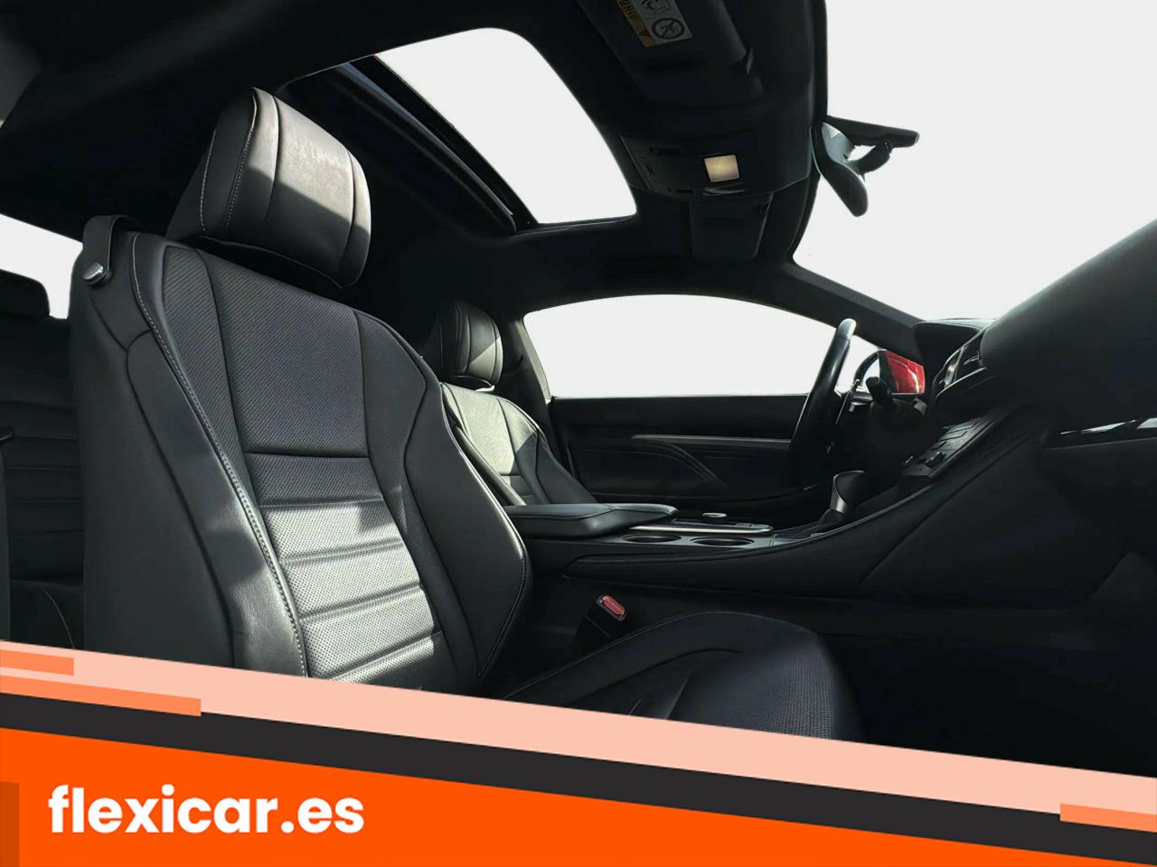 Foto Lexus RC 17