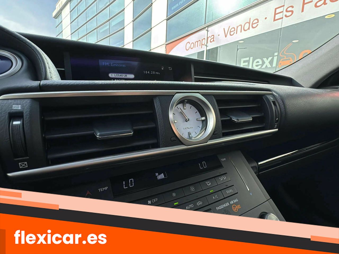 Foto Lexus RC 19