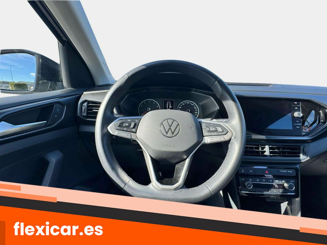 Foto Volkswagen T-Cross 11