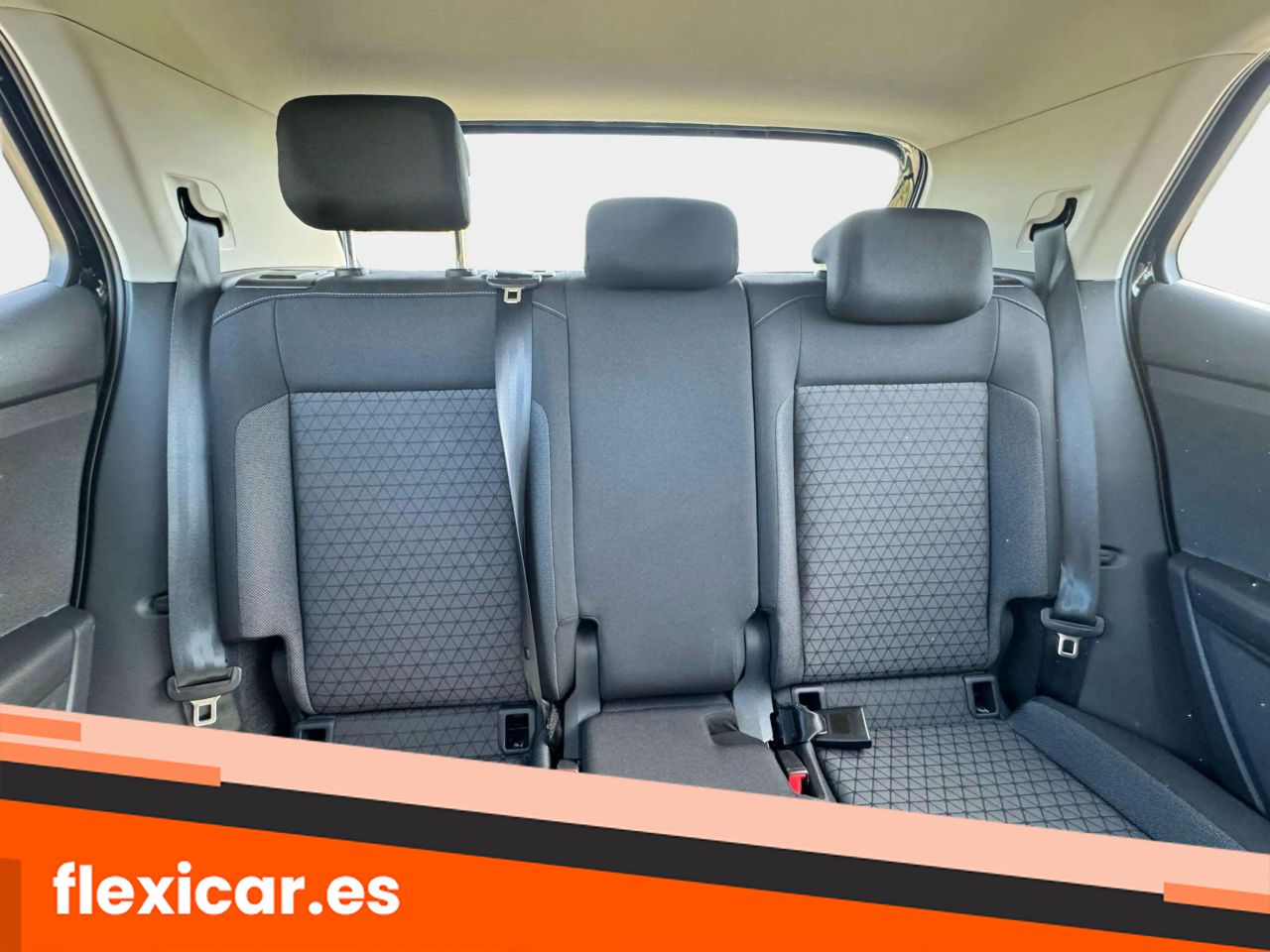 Foto Volkswagen T-Cross 18