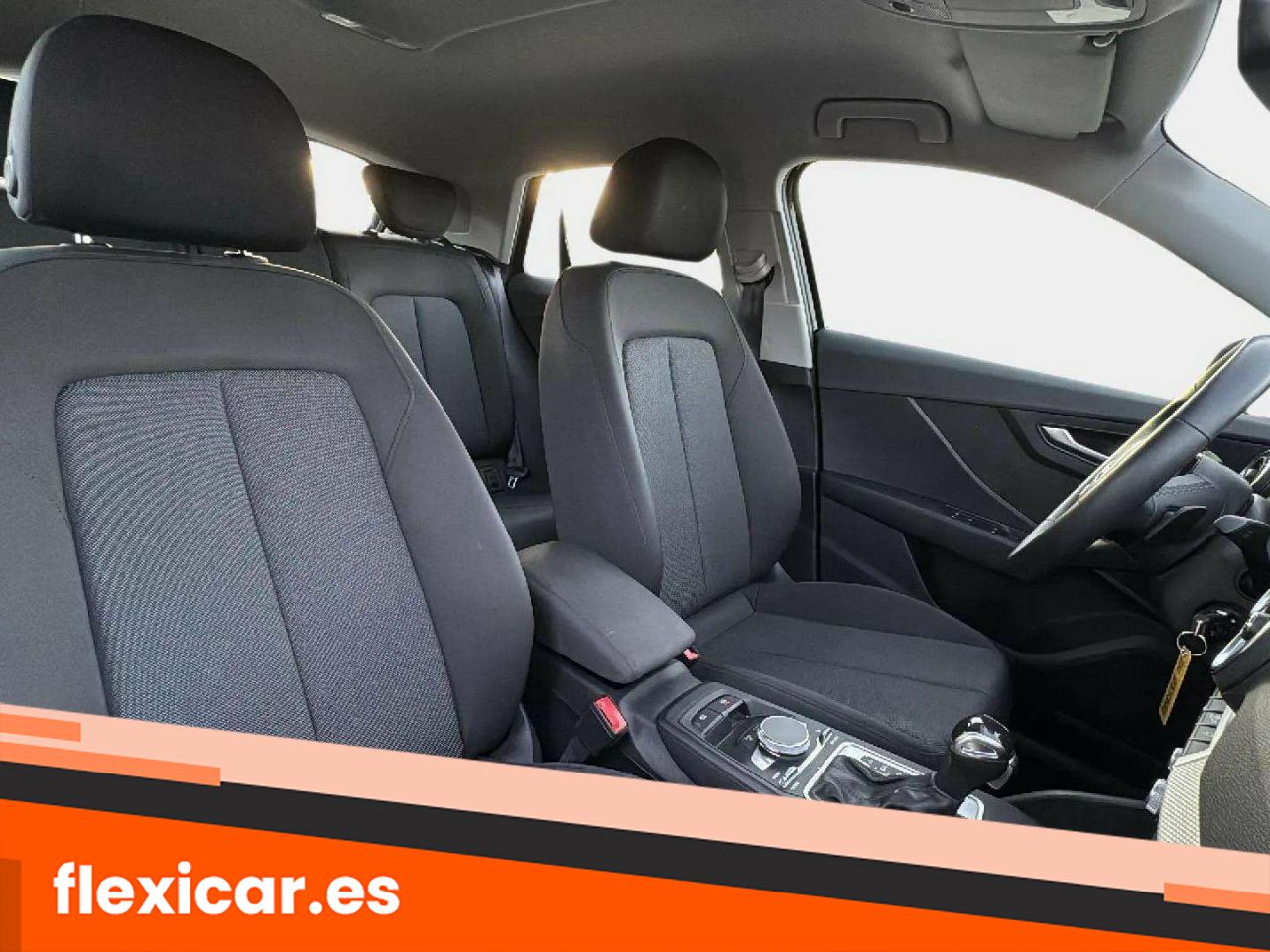 Foto Audi Q2 11