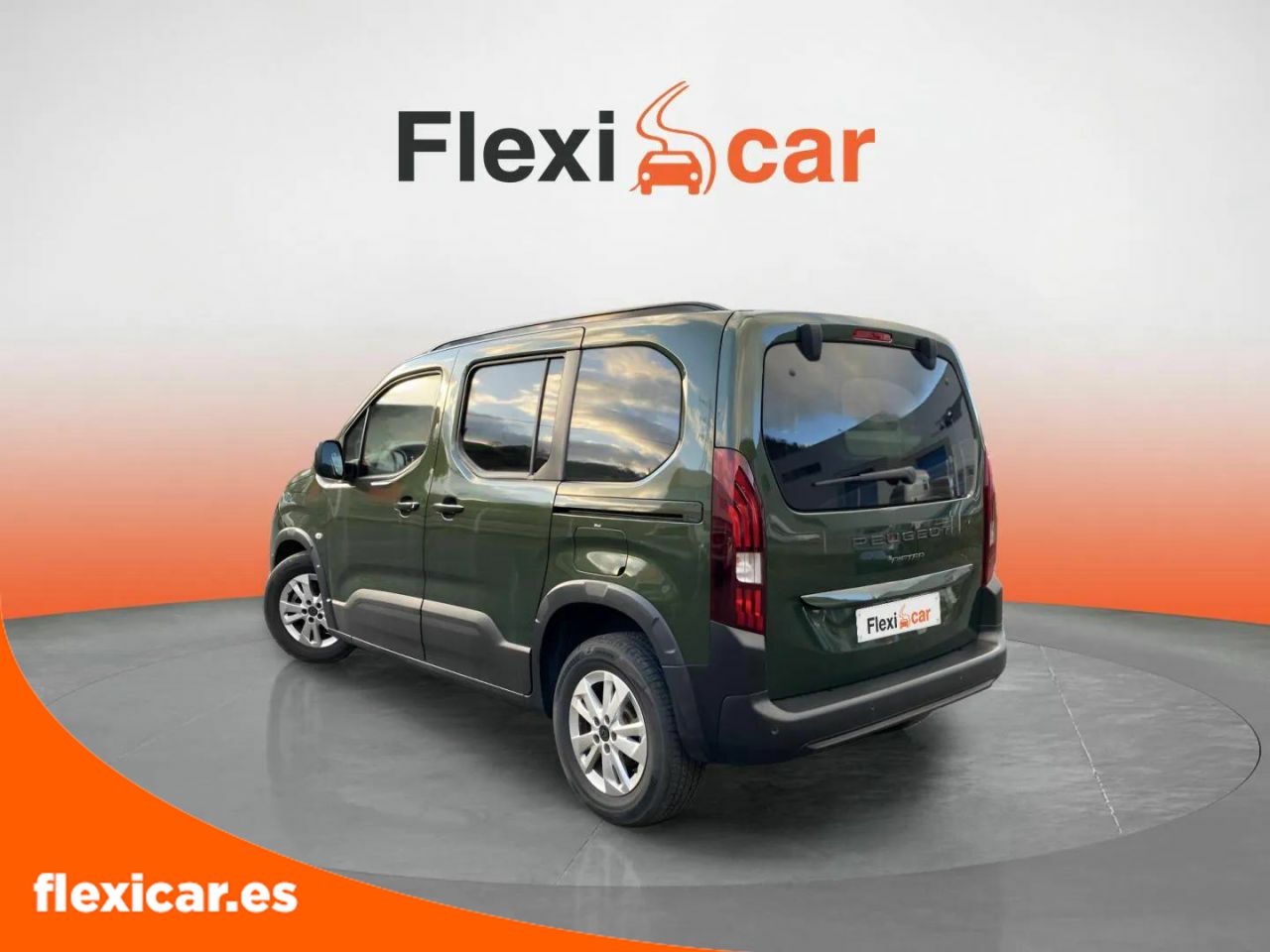 Foto Peugeot Rifter 9